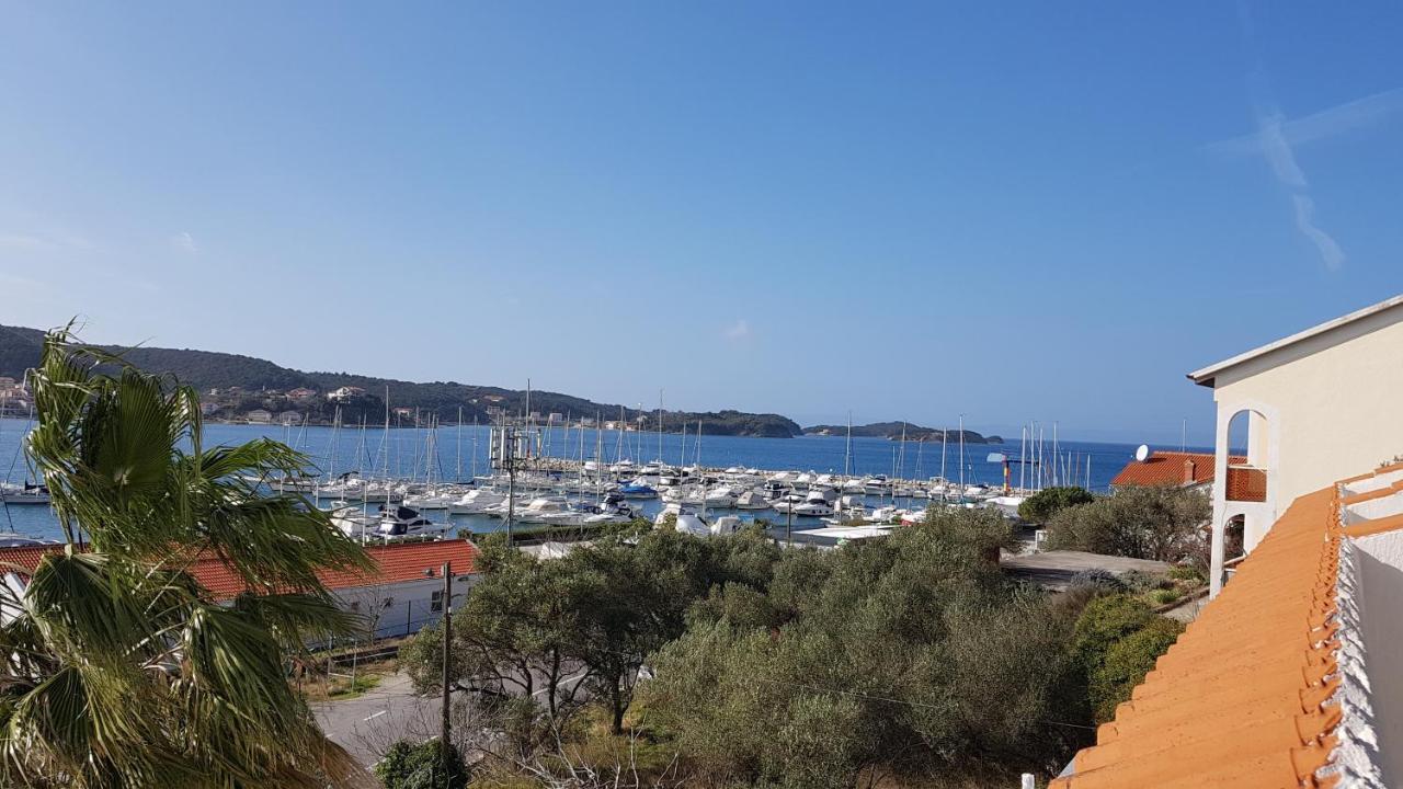 Guest House Galeb2 Supetarska Draga Buitenkant foto